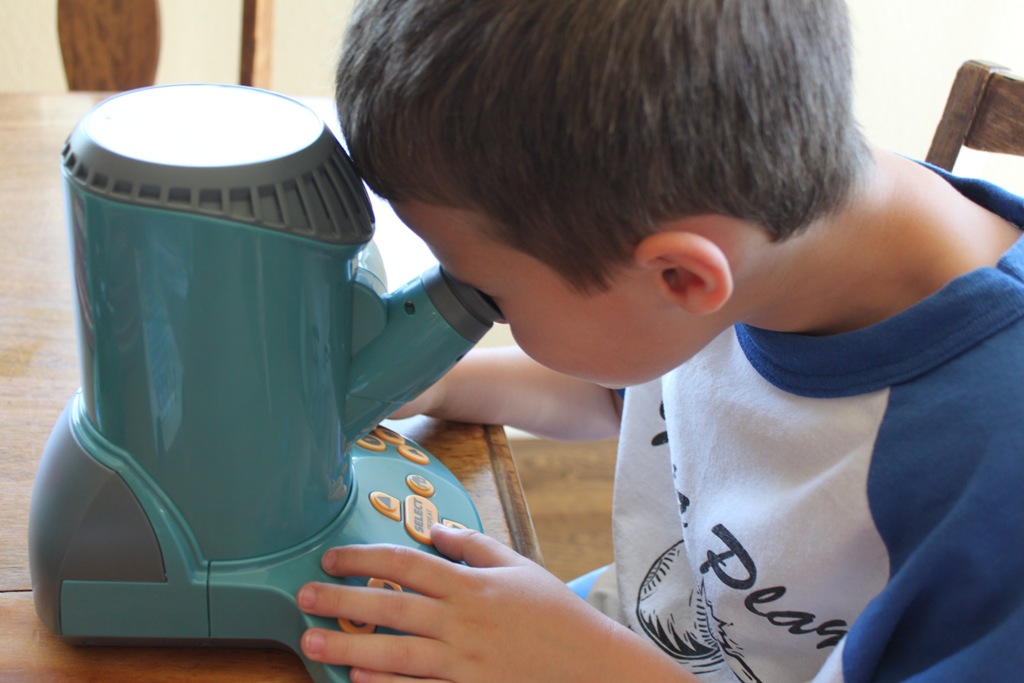 Educational Insights Talking Microscope Giveaway!