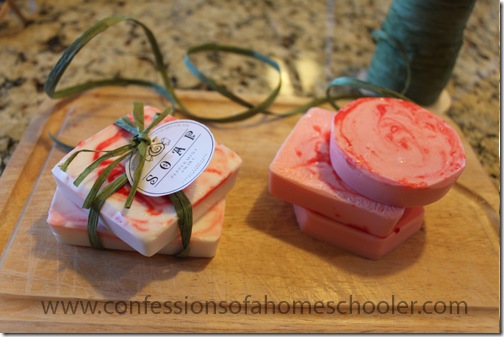 peppermintswirlsoap2