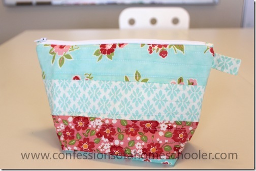 Quilted zipper bag hotsell