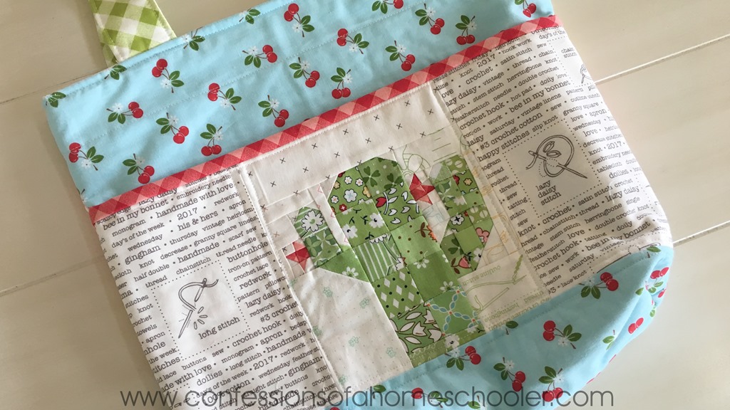 Scrappy Pocket Tote Bag Tutorial