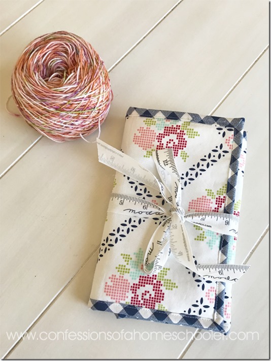 Interchangeable Knitting Needle Case // Tutorial - Confessions of a  Homeschooler