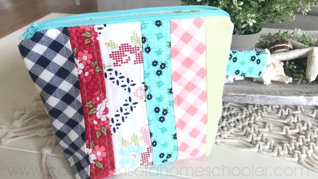 The Squishy Project Bag Tutorial - Confessions of a Homeschooler