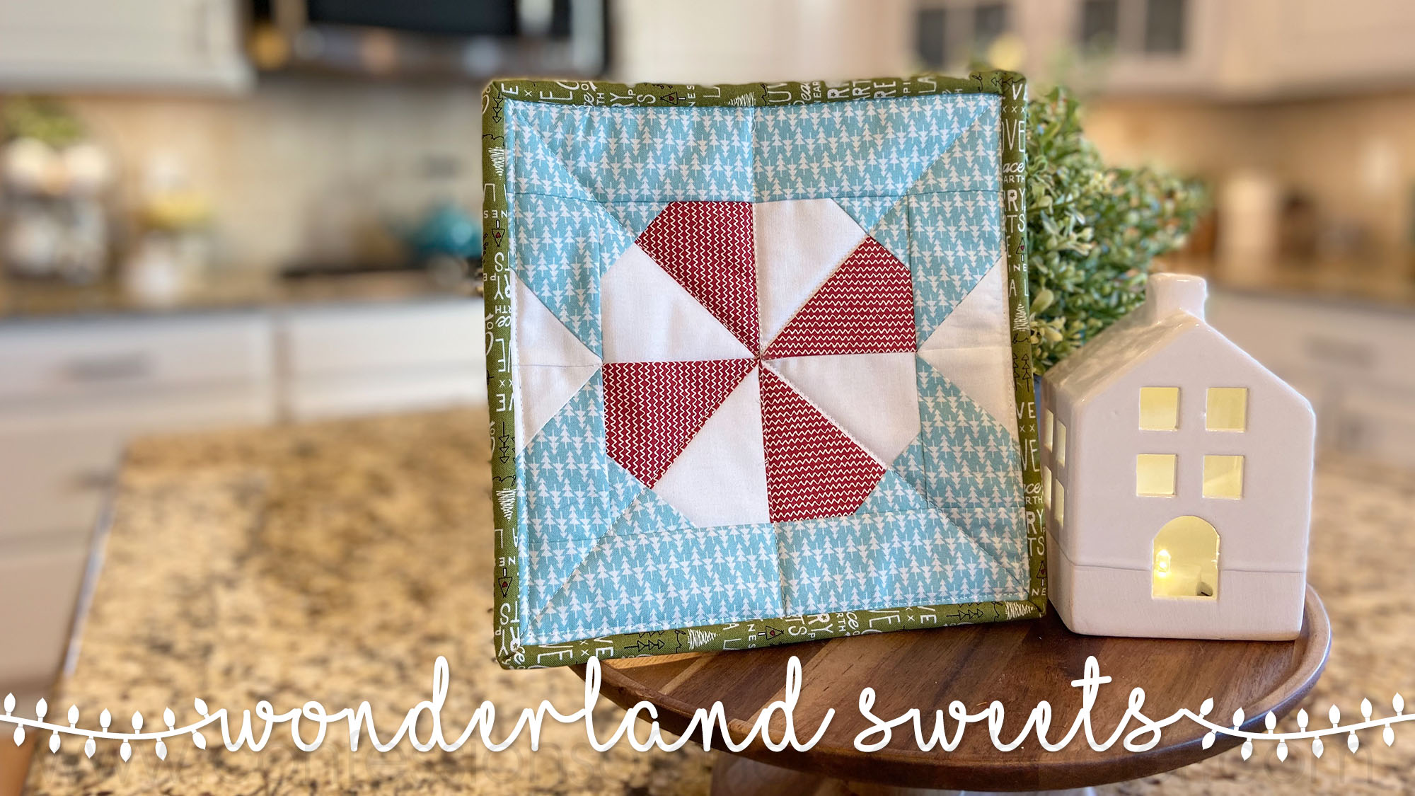 Wonderland Sweets Pot Holder Pattern