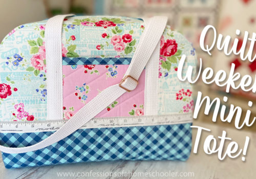 Quilty Weekend Zipper Tote Mini Sewing Pattern